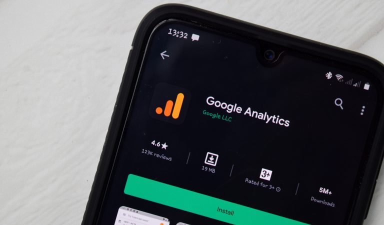Google Analytics on smartphone